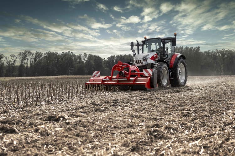 CNH Brands Case IH and STEYR Win EIMA 2025 Tractor of the Year Awards