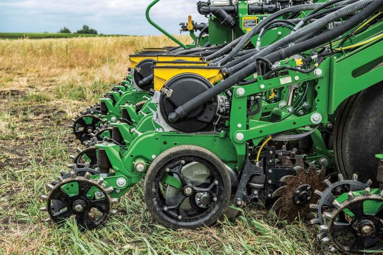 John Deere Unveils New Precision Planter Upgrade Solutions