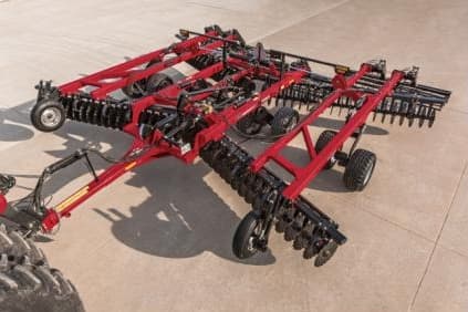 Case IH Introduces True-Tandem 335 VT for Rugged Durability in the Toughest Conditions