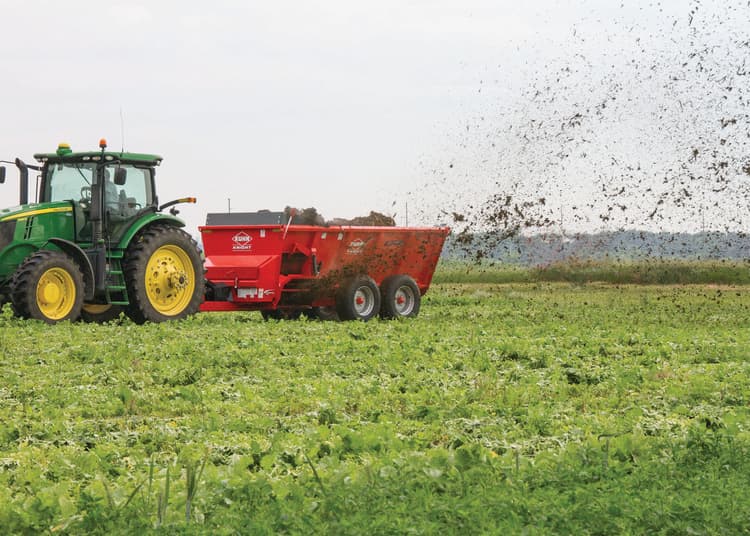 Kuhn Updates SL 100 Series Manure Spreaders 